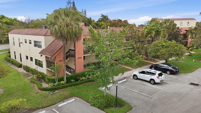 1774 Hammock Boulevard 118, Coconut Creek, FL 33063