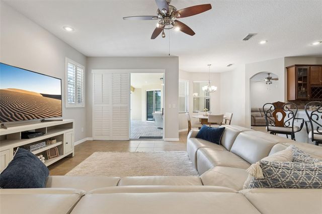 1862 LORENZO LANE, Oviedo, FL 32765