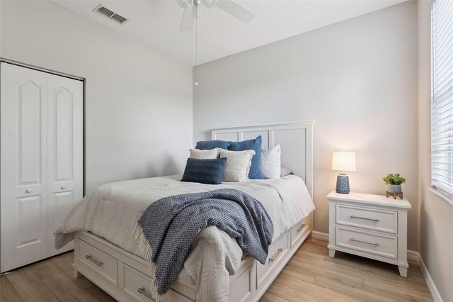 1862 LORENZO LANE, Oviedo, FL 32765