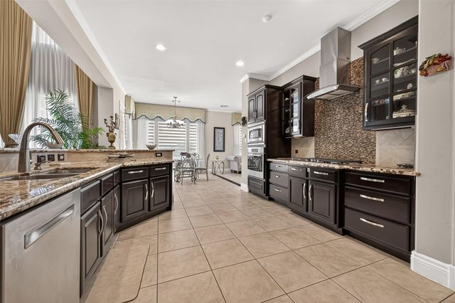 5303 Fenwick Way Court, Sugar Land, TX 77479