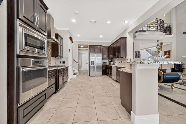5303 Fenwick Way Court, Sugar Land, TX 77479
