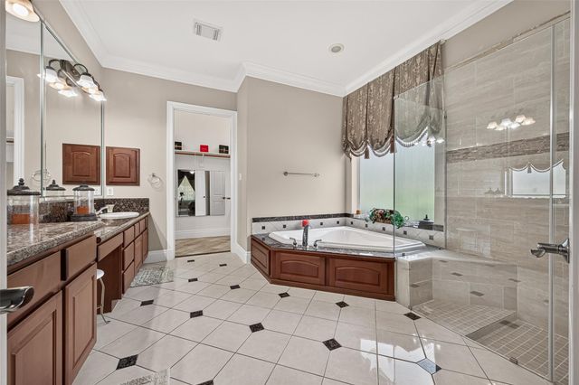 5303 Fenwick Way Court, Sugar Land, TX 77479