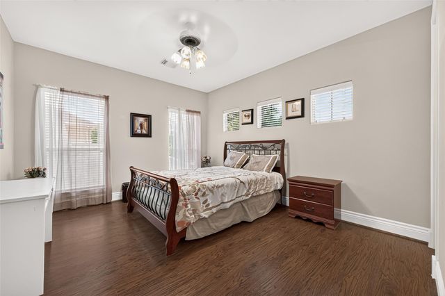 5303 Fenwick Way Court, Sugar Land, TX 77479