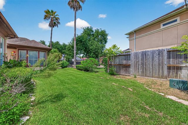 5303 Fenwick Way Court, Sugar Land, TX 77479