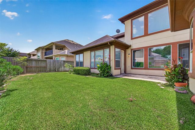 5303 Fenwick Way Court, Sugar Land, TX 77479