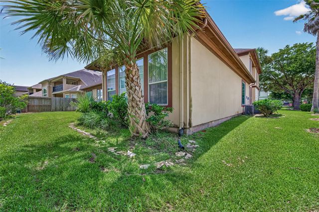 5303 Fenwick Way Court, Sugar Land, TX 77479