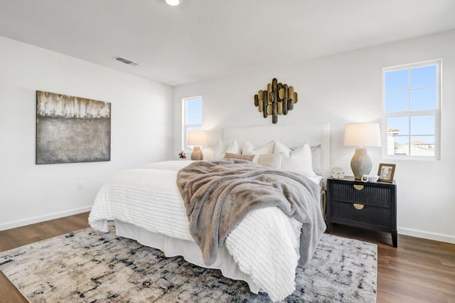 10167 Ramy Cir, Elk Grove, CA 95757