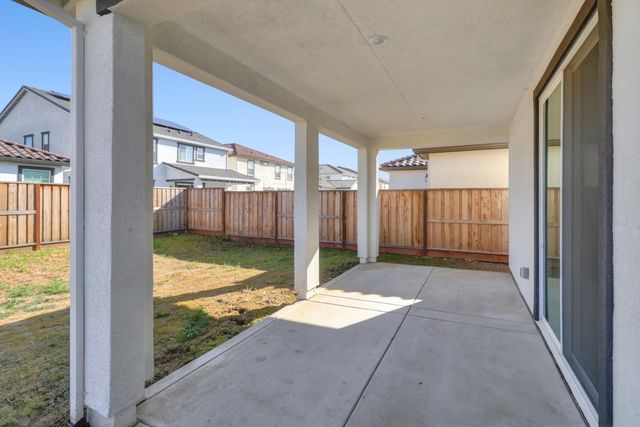10167 Ramy Cir, Elk Grove, CA 95757