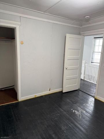 13 Emerson Pl, Newark City, NJ 07114