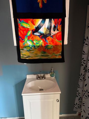 13 Emerson Pl, Newark City, NJ 07114