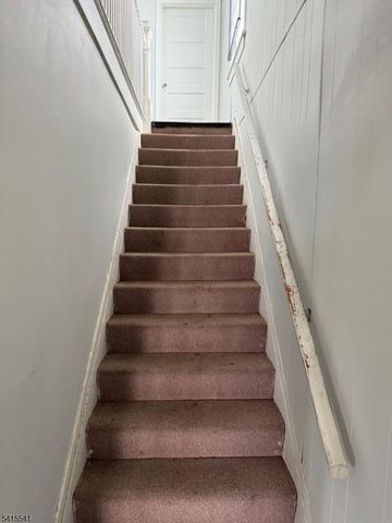 13 Emerson Pl, Newark City, NJ 07114