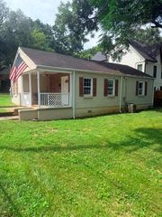 2811 Glenwood Avenue SE, Atlanta, GA 30317