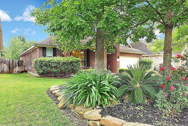 6 N Queenscliff Circle, The Woodlands, TX 77382