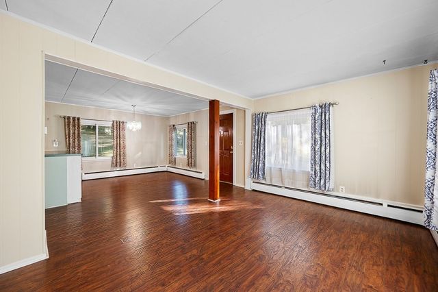 32 Tyson Rd, Worcester, MA 01606