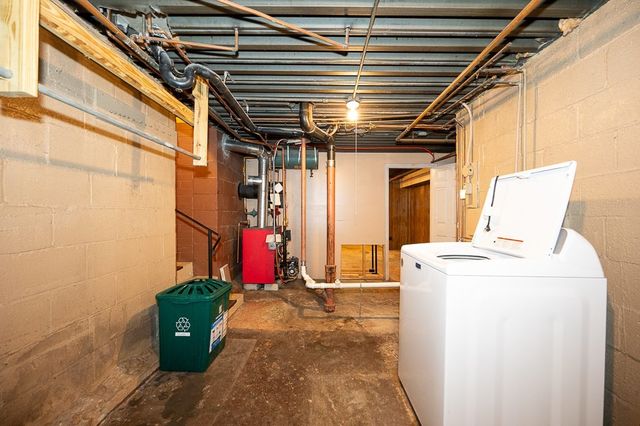 32 Tyson Rd, Worcester, MA 01606