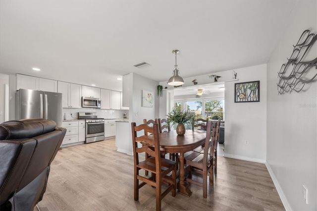 35 OAKWOOD DRIVE N 35, Englewood, FL 34223