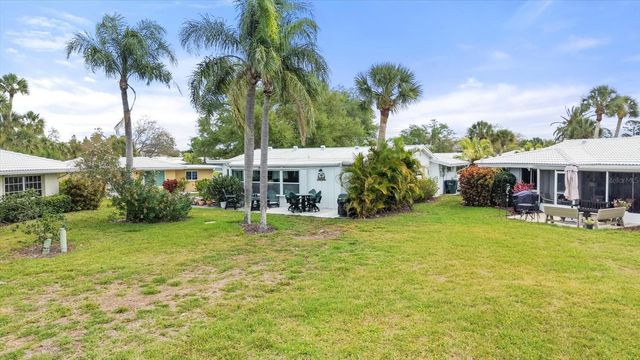 35 OAKWOOD DRIVE N 35, Englewood, FL 34223