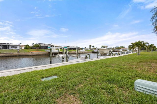 35 OAKWOOD DRIVE N 35, Englewood, FL 34223