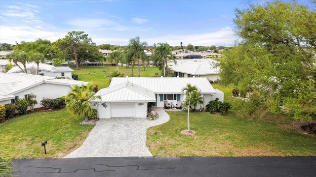 35 OAKWOOD DRIVE N 35, Englewood, FL 34223