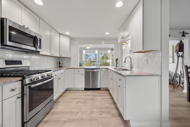 35 OAKWOOD DRIVE N 35, Englewood, FL 34223