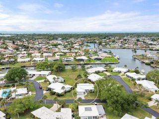 35 OAKWOOD DRIVE N 35, Englewood, FL 34223