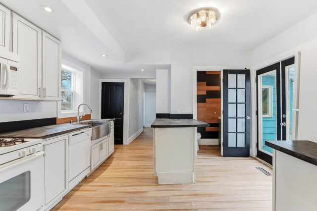 4114 Dupont Avenue N, Minneapolis, MN 55412