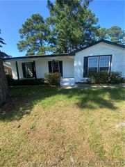 671 Wiltshire Road, Fayetteville, NC 28314