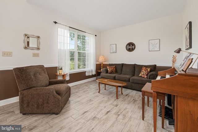 2912 SILVER CREEK CIR, Kutztown, PA 19530