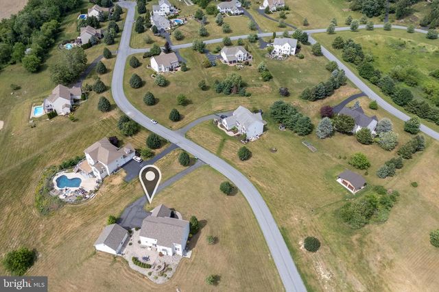 2912 SILVER CREEK CIR, Kutztown, PA 19530