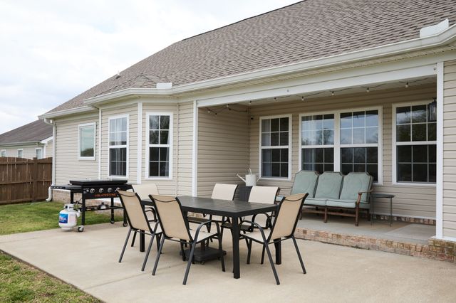 1910 Portview Dr, Spring Hill, TN 37174