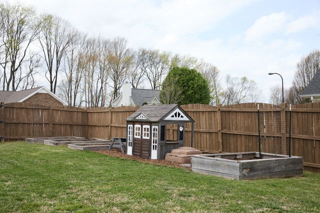 1910 Portview Dr, Spring Hill, TN 37174