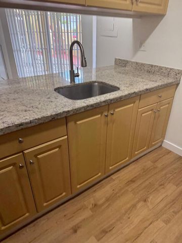 15675 SW 74th Cir Dr 5, Miami, FL 33193