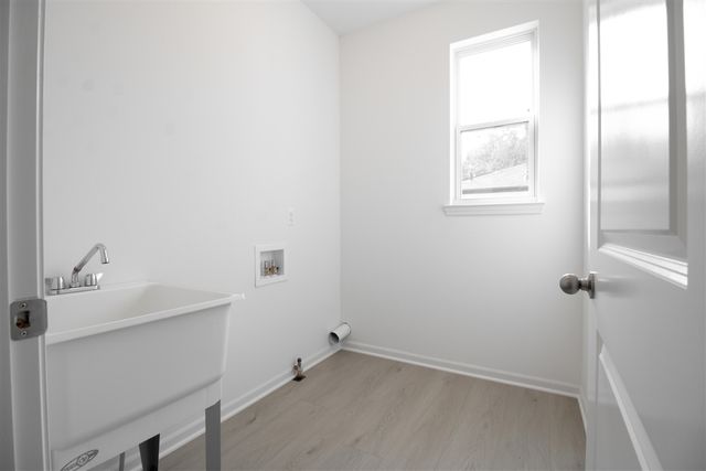 17143 Coral Gables Avenue, Southfield, MI 48076