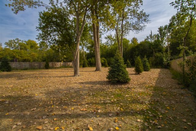 17143 Coral Gables Avenue, Southfield, MI 48076