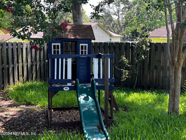 6137 ISLAND FOREST Drive, Fleming Island, FL 32003