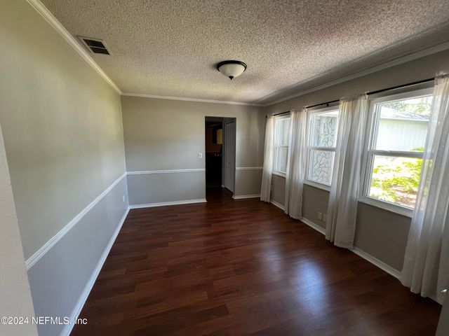 6137 ISLAND FOREST Drive, Fleming Island, FL 32003