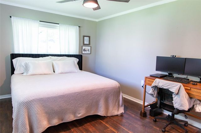 503 Maxine, East Bernard, TX 77435