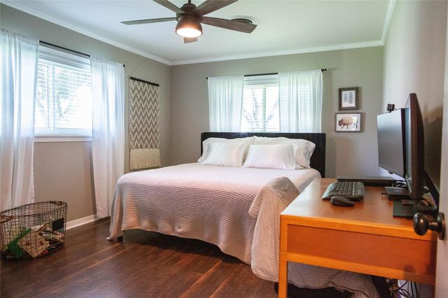 503 Maxine, East Bernard, TX 77435