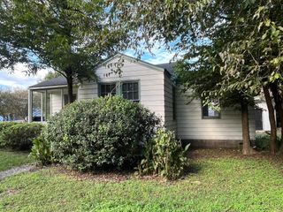 2698 Olympia Avenue, North Charleston, SC 29405