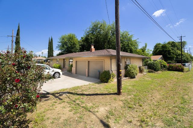 1048 Laurel Ave, Olivehurst, CA 95961