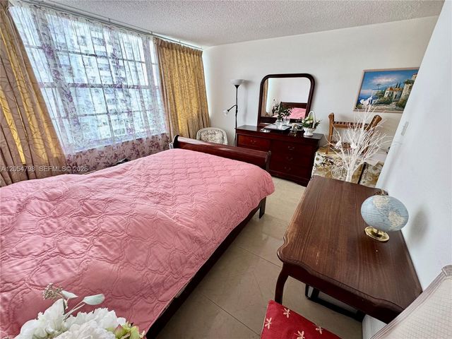 18051 Biscayne Boulevard 1002, Aventura, FL 33160