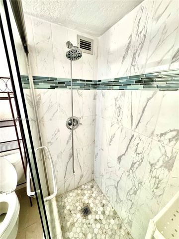 18051 Biscayne Boulevard 1002, Aventura, FL 33160