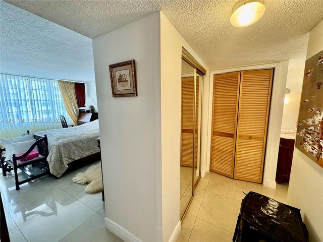 18051 Biscayne Boulevard 1002, Aventura, FL 33160