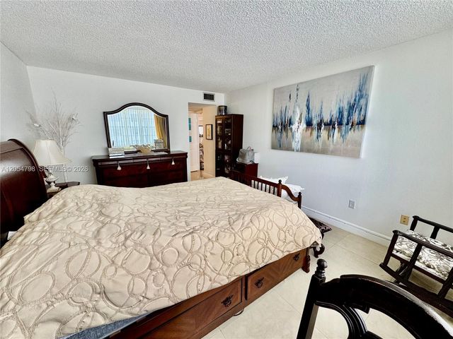 18051 Biscayne Boulevard 1002, Aventura, FL 33160