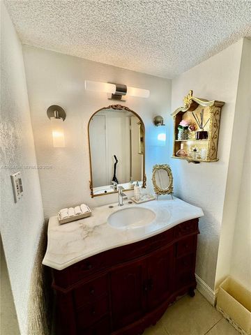 18051 Biscayne Boulevard 1002, Aventura, FL 33160