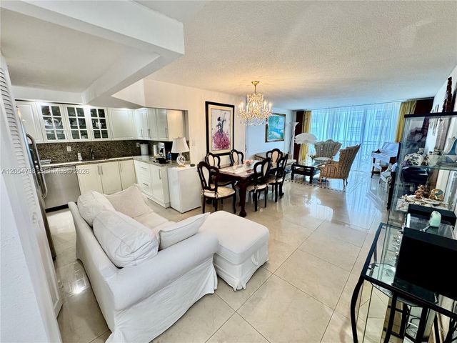 18051 Biscayne Boulevard 1002, Aventura, FL 33160