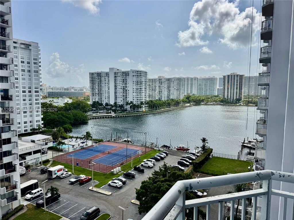 18051 Biscayne Boulevard 1002, Aventura, FL 33160