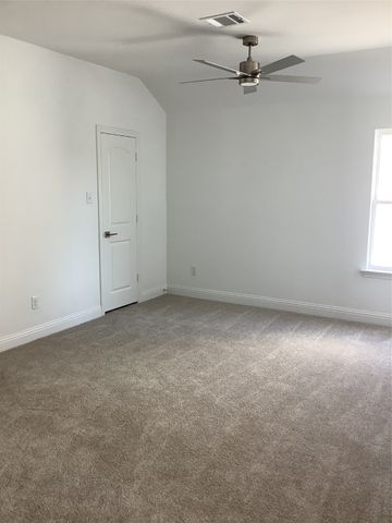 609 E Midway Drive, Euless, TX 76039