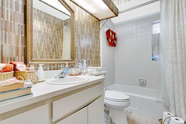 2920 COCOVIA WAY, Leesburg, FL 34748