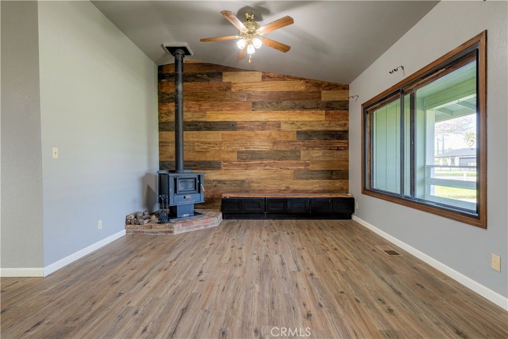 Image 6 of property listing at 1625 6th, Oroville, CA 95965